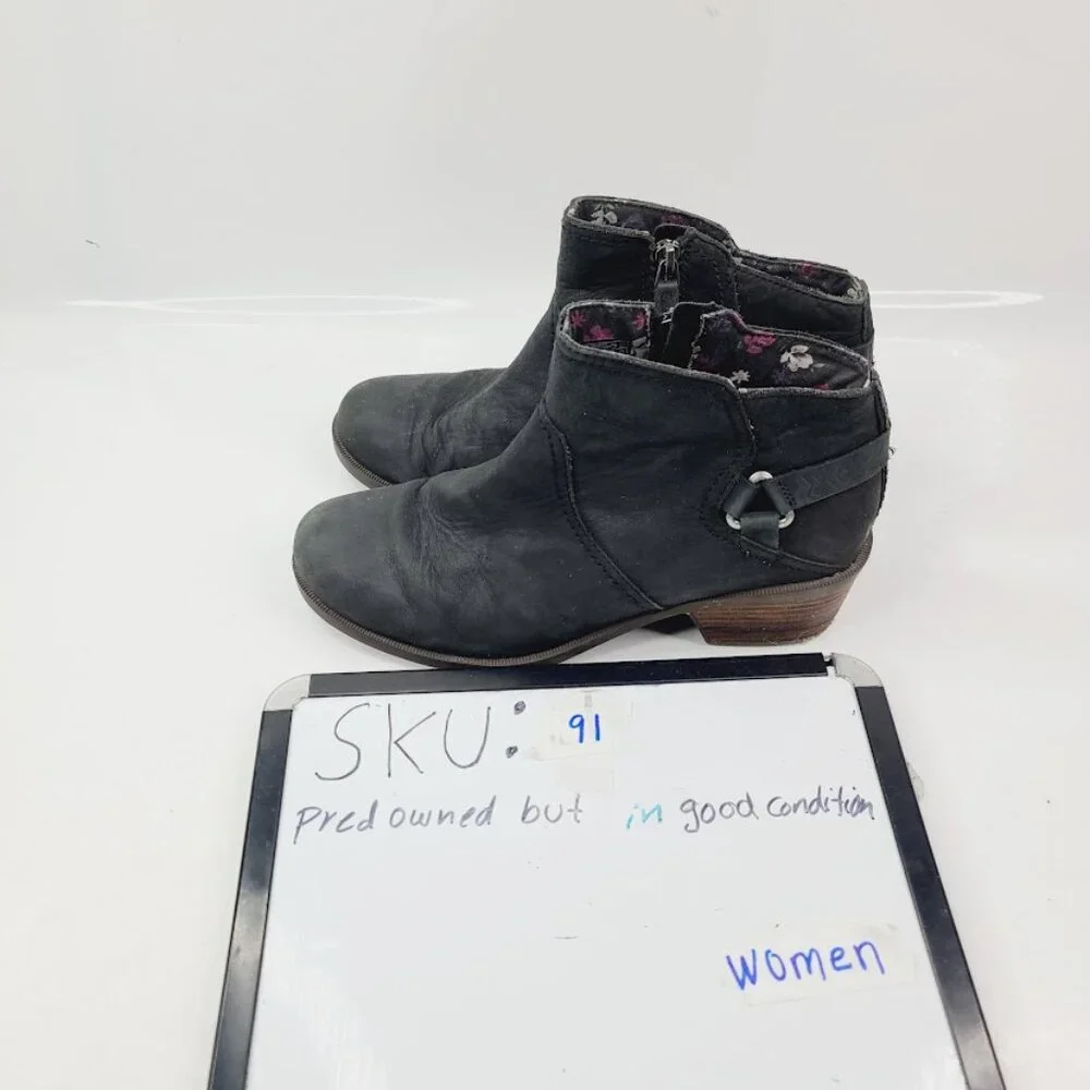 Teva Women's Black Foxy 1008317 Leather Block‎ Heel Ankle Bootie Size 10
